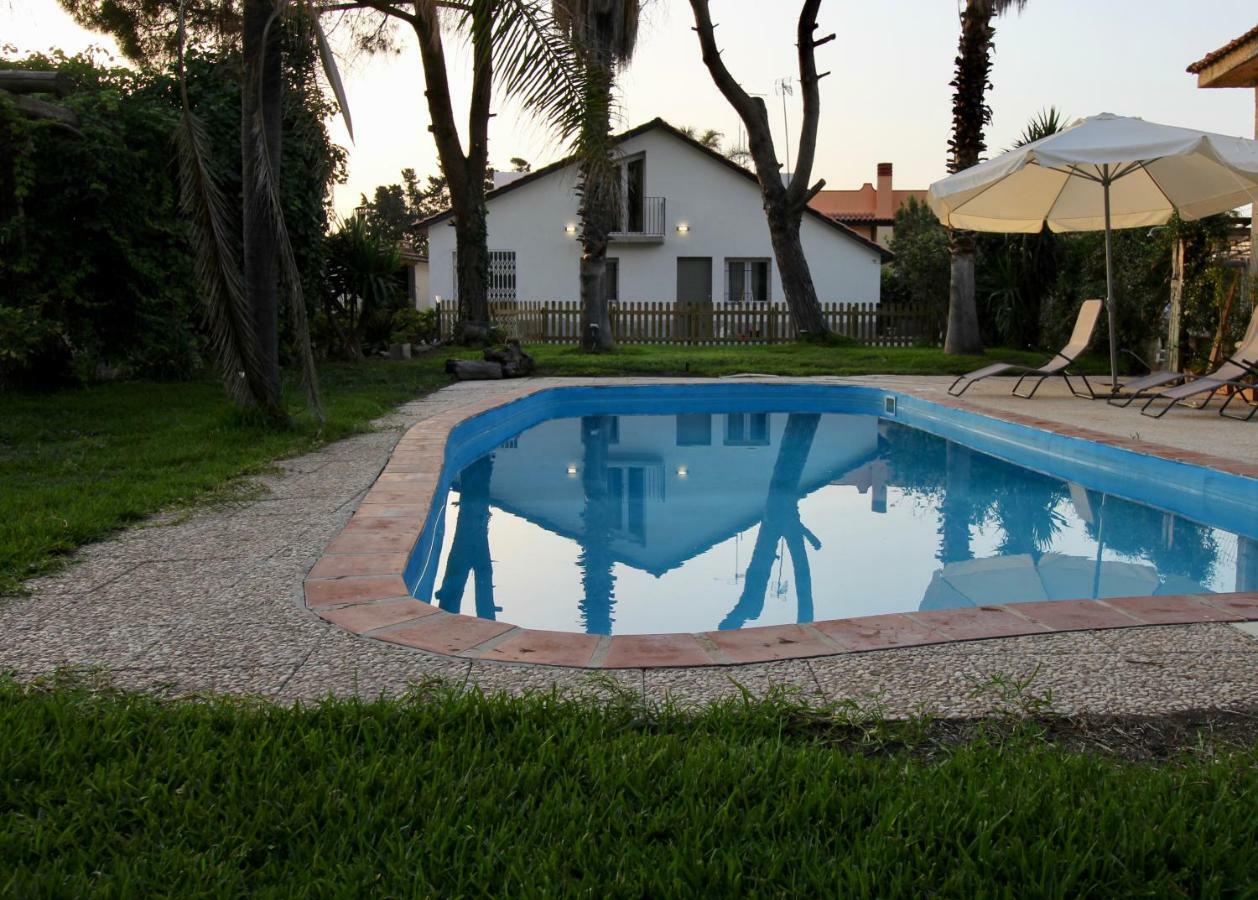 Katana Suites Beach Agnone Bagni Eksteriør bilde